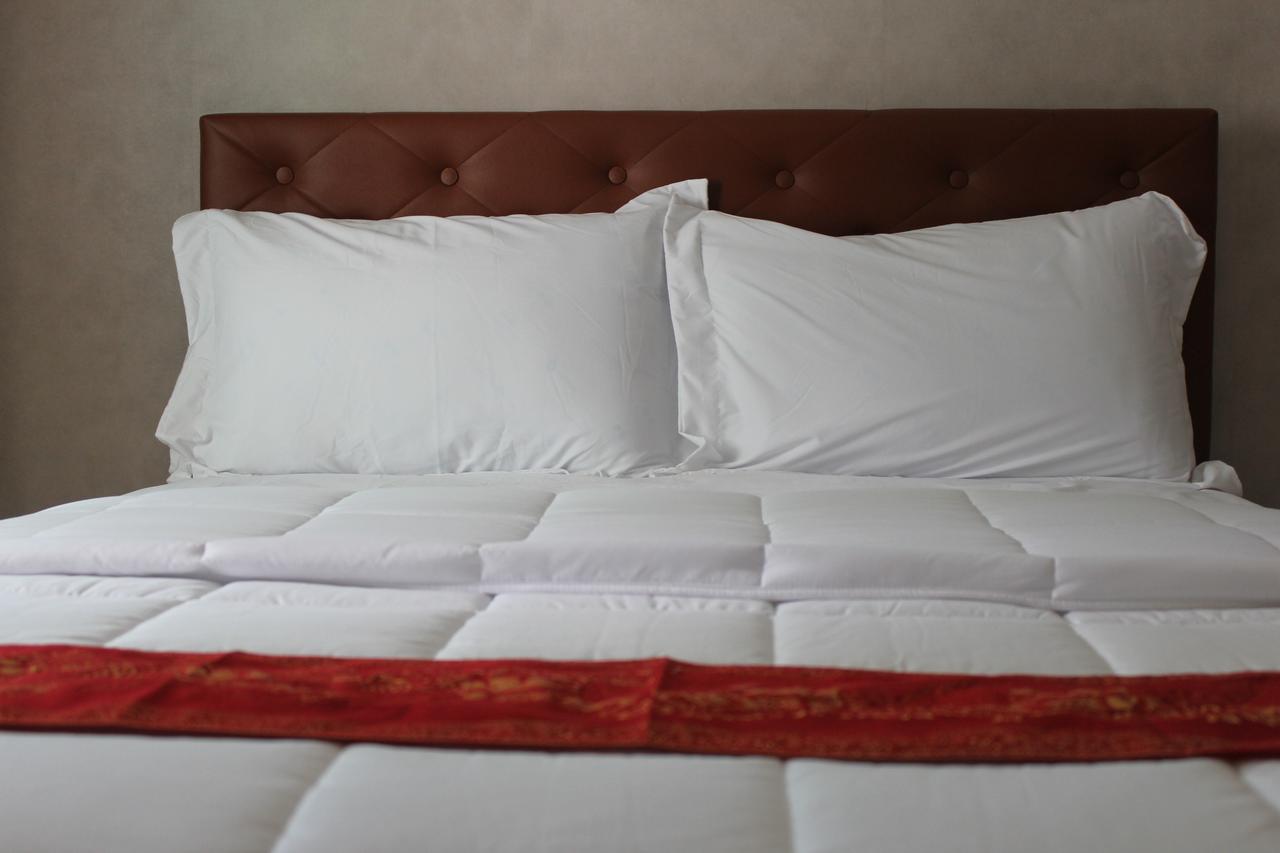 Everest Boutique Hotel Bangkok Esterno foto