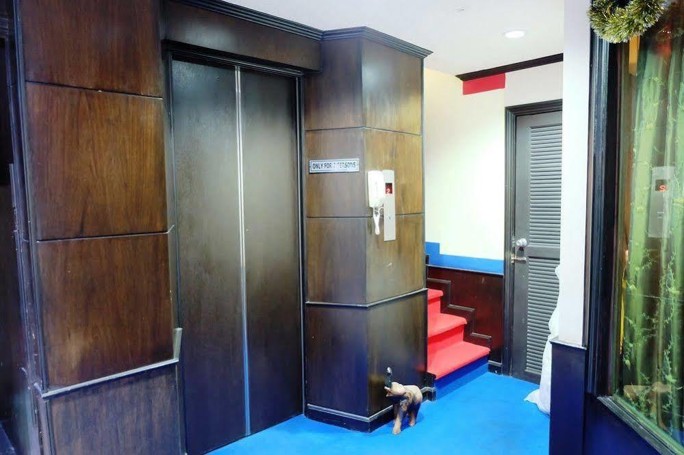 Everest Boutique Hotel Bangkok Esterno foto