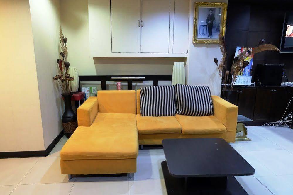 Everest Boutique Hotel Bangkok Esterno foto